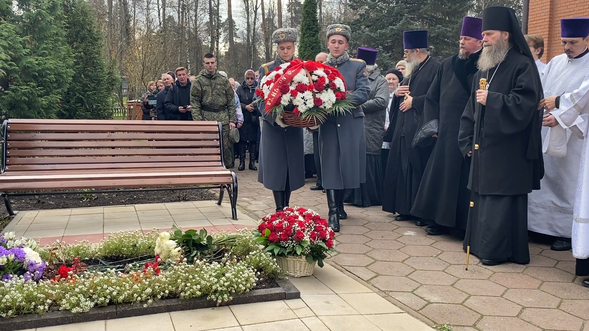 герой россии, отец михаил васильев, протоиерей михаил васильев, спецоперация на украине, храм рвсн во власихе,