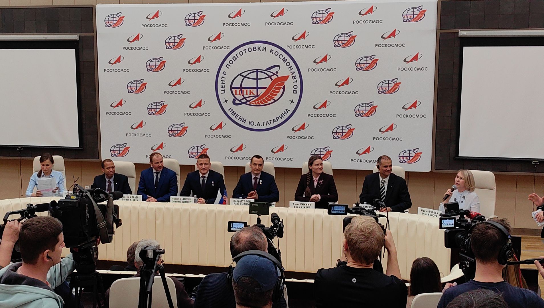 космонавт, мкс, орбита, полет, невесомость,