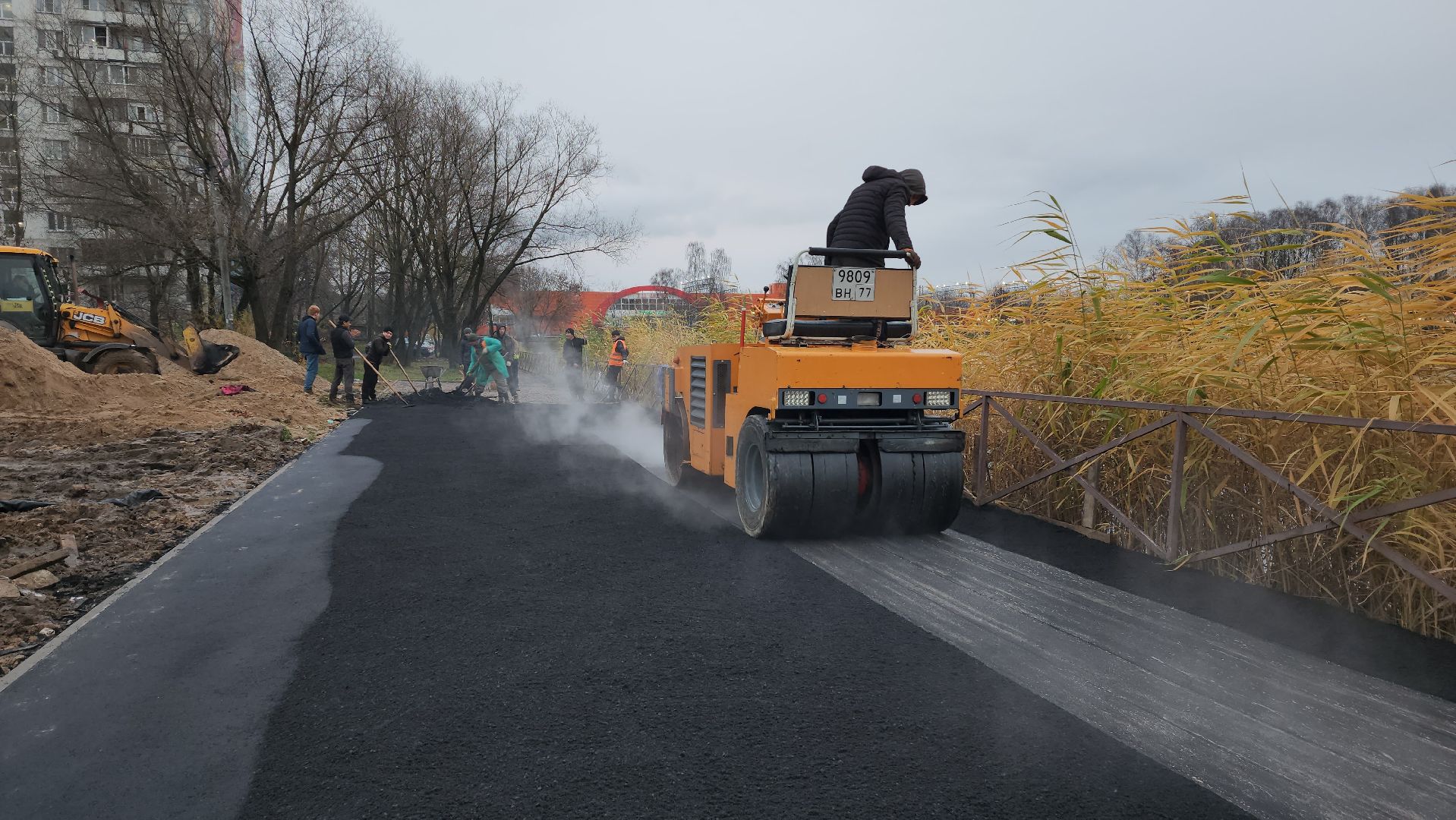 Асфальтирование , Асфальтирование тротуаров , укладка асфальта, Тротуары у пруда, Лобня,
