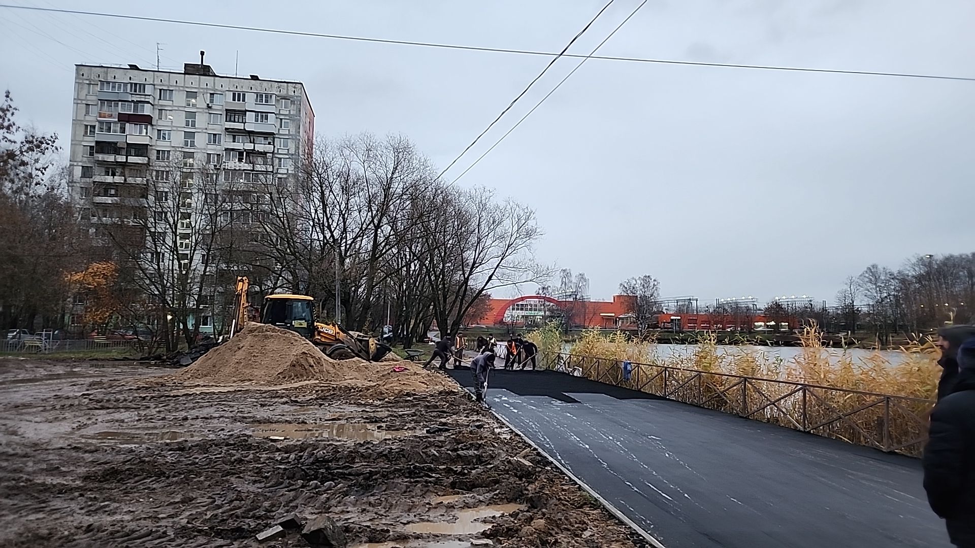Асфальтирование , Асфальтирование тротуаров , укладка асфальта, Тротуары у пруда, Лобня,