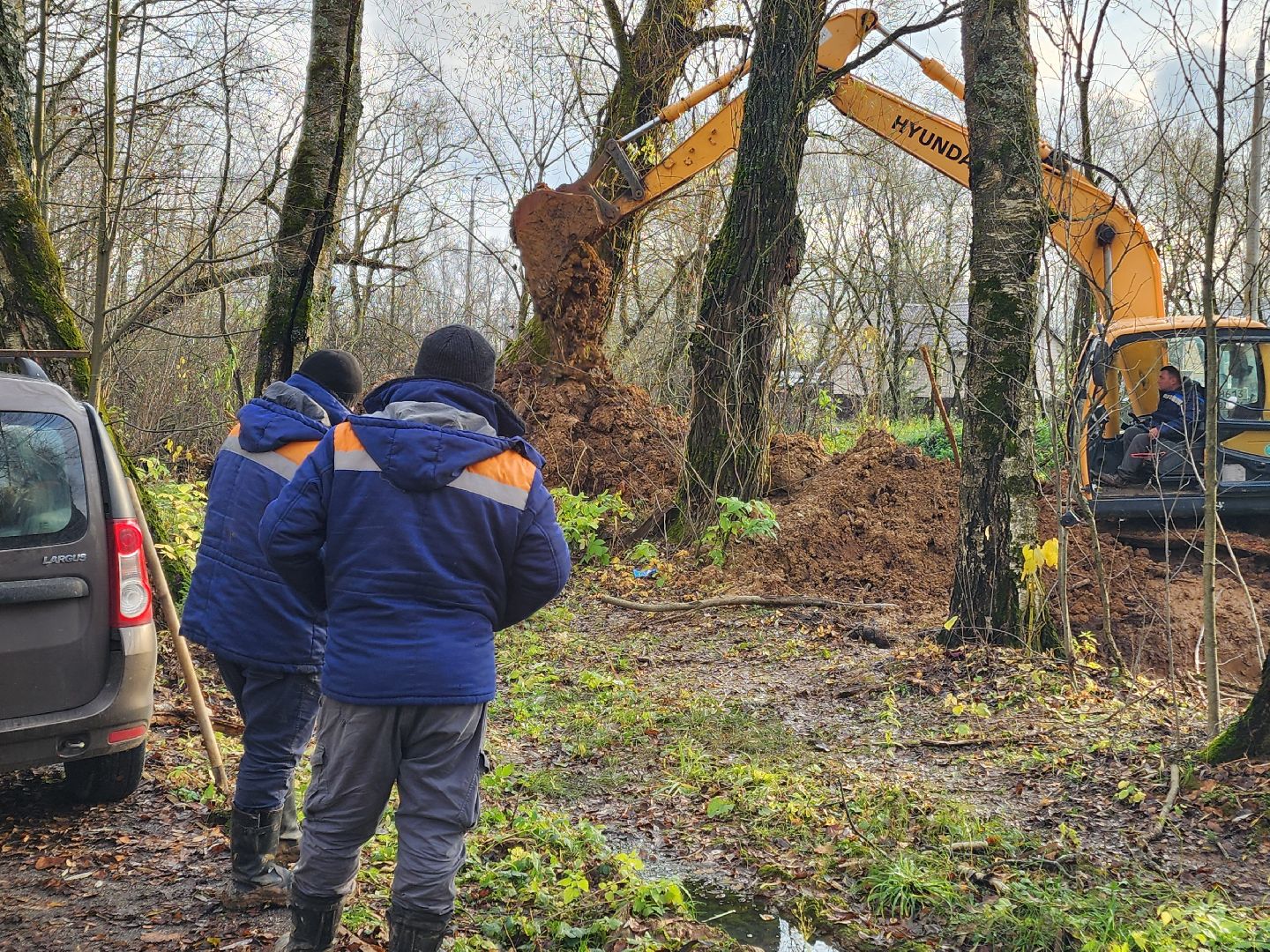 чехов, село мелихово, водопровод, трасса водоснабжения, строительство, обновление, модернизация, укладка новых труб хвс, холодная вода, траншея,  колодец,скажина, строительство камеры, запорная арматура, краны вентили,улучшение качества водоснабжения,
