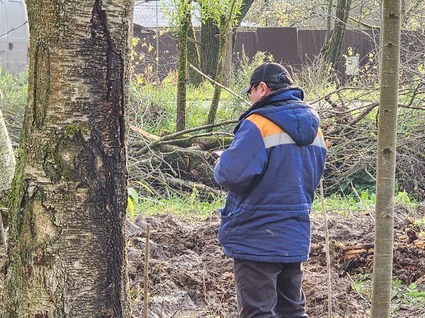 чехов, село мелихово, водопровод, трасса водоснабжения, строительство, обновление, модернизация, укладка новых труб хвс, холодная вода, траншея,  колодец,скажина, строительство камеры, запорная арматура, краны вентили,улучшение качества водоснабжения,