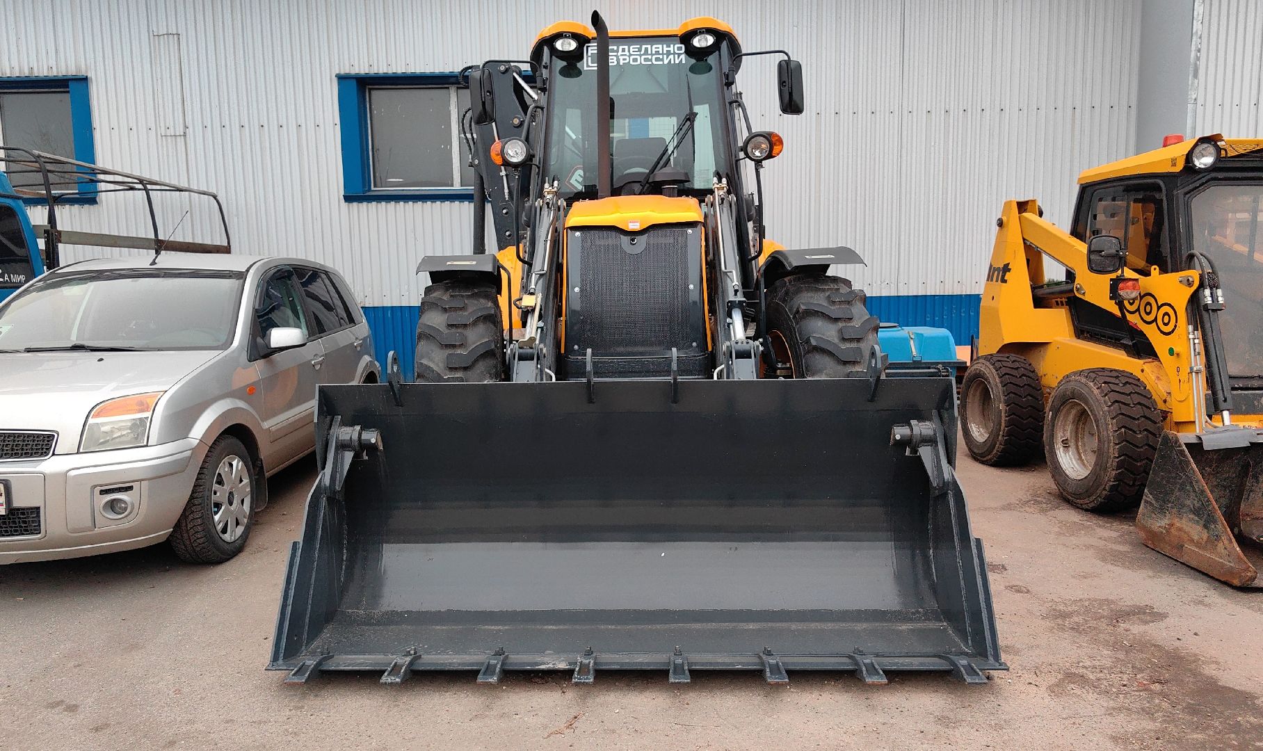 погрузчик, трактор, техника, водоканал,