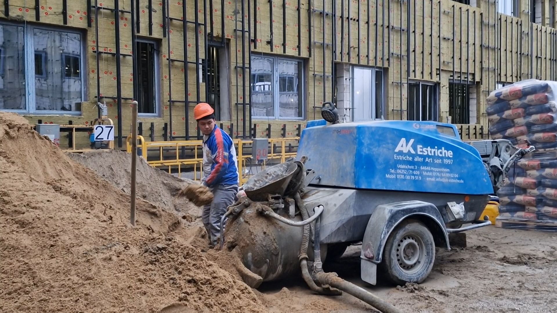 В новой больнице в Ольгино в Балашихе приступили к стяжке пола и освещению, ольгинская больница в балашихе,медицина, балашиха,