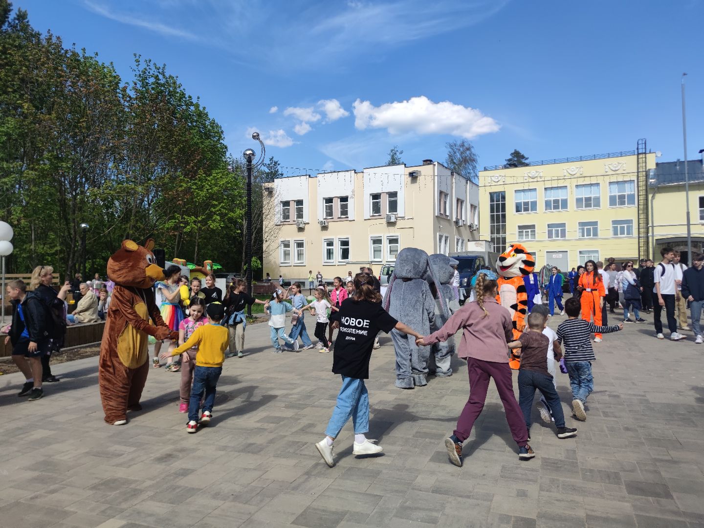 Город танцует в парках, фестиваль, Дубна