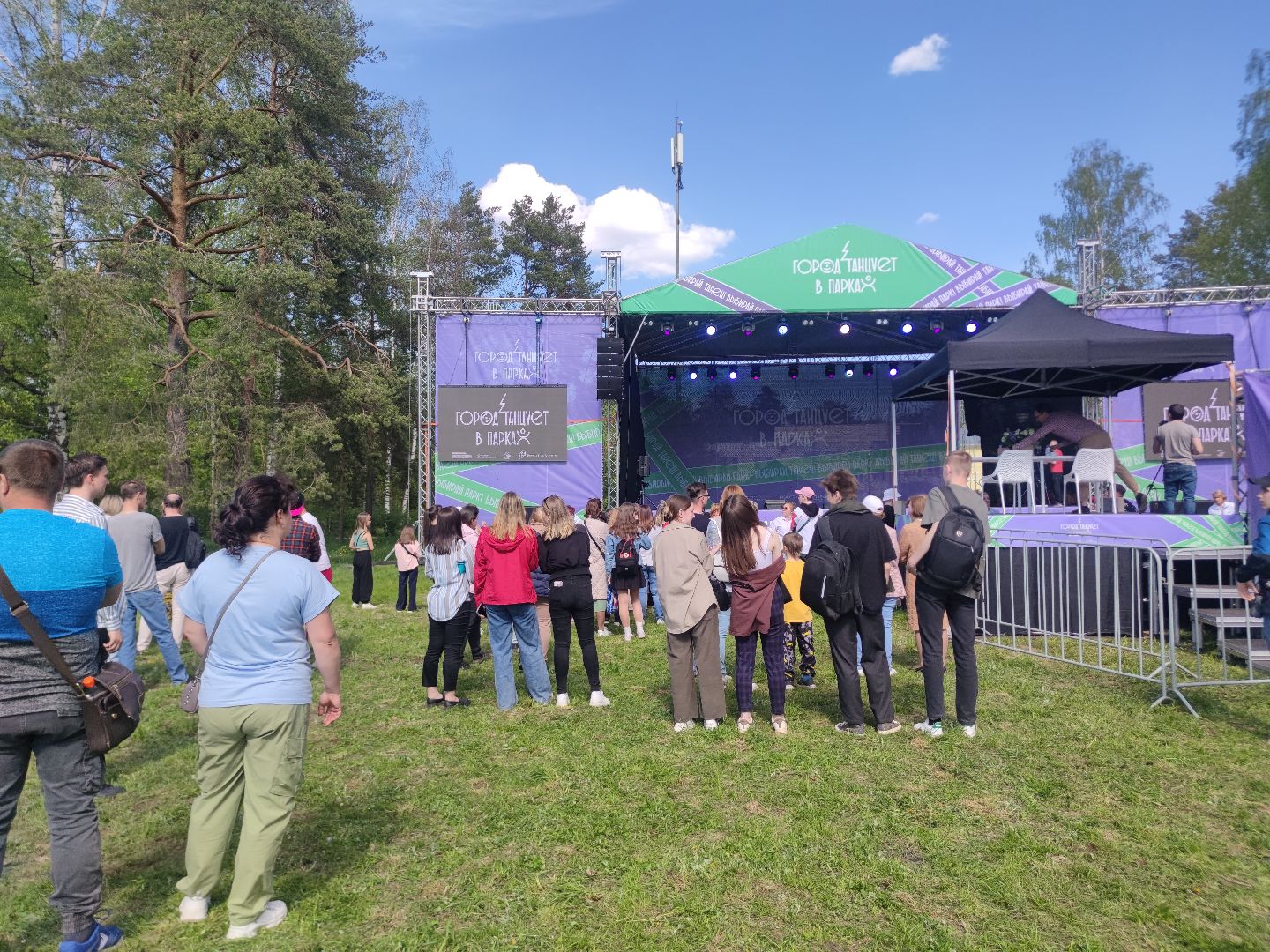 Город танцует в парках, фестиваль, Дубна