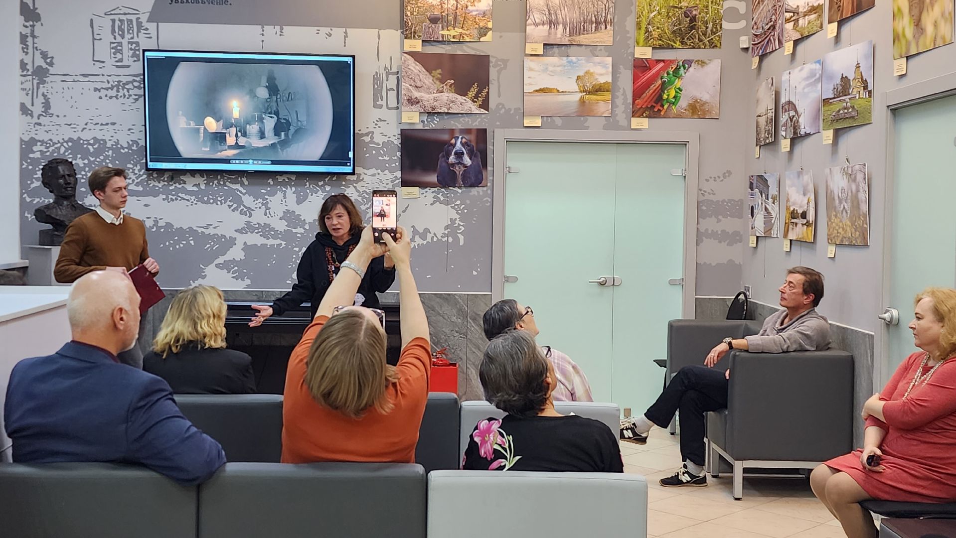 истра, библиотека, вернисаж,