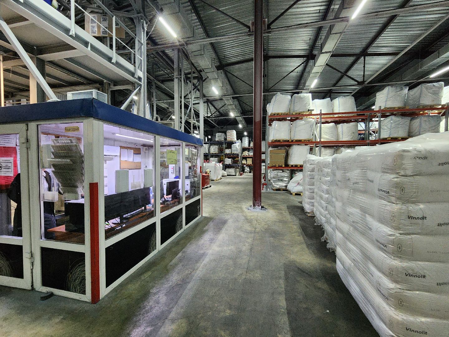 чехов, село новоселки, полимер компаунд, производство, полимерные смеси, программа импортозамещения, российское сырье, отечественная продукция, директор компании алексей чижмаков,новые технологии, лаборатория, новые рецепты смесей,грануляты, уплотнители для холодильников, шланги, оконный профиль, пвх,