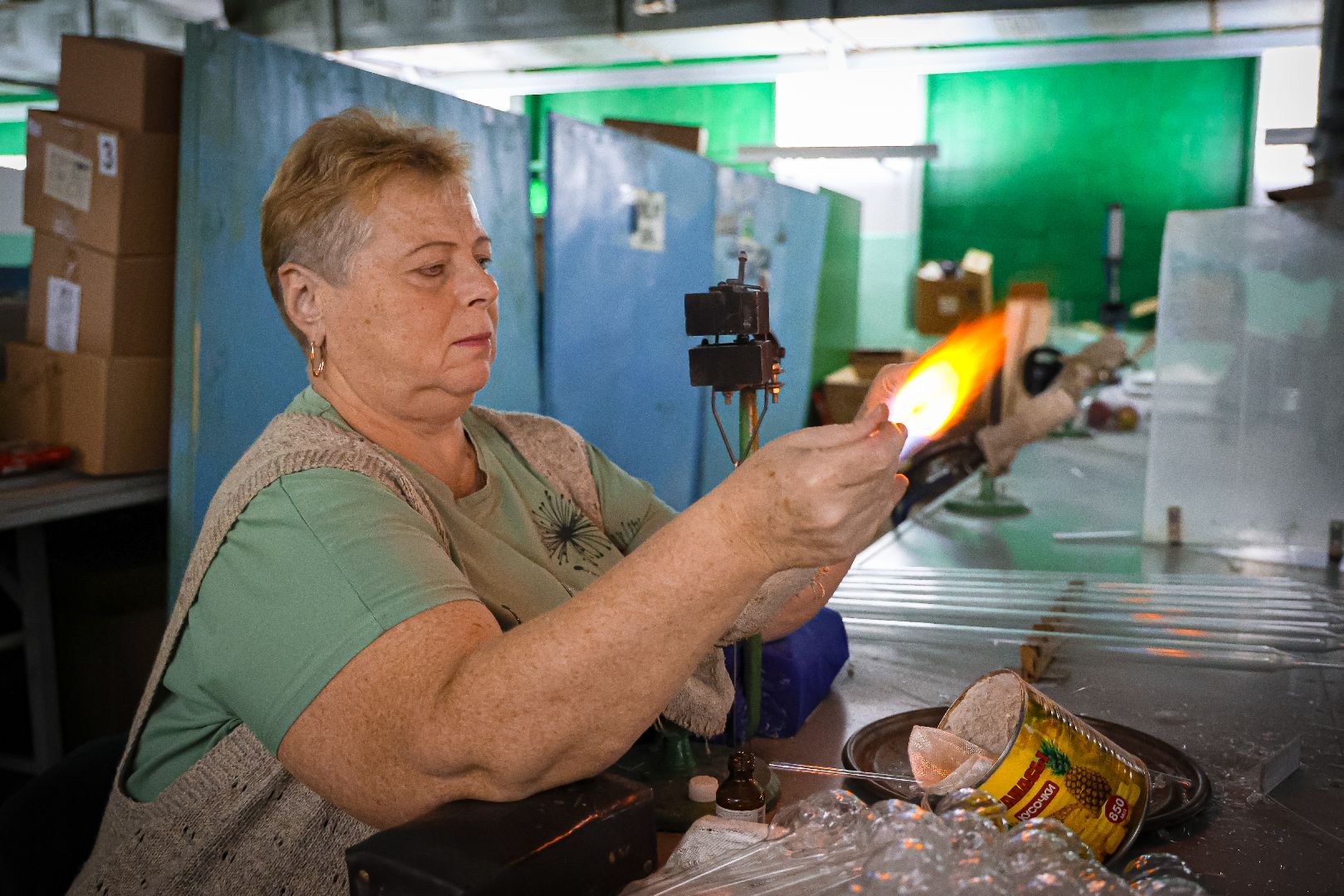 клин, общество,  новый год, символ 2026 года, елочные игрушки, год красной огненной лошади, народные художественные промыслы России,