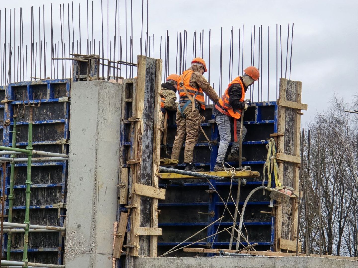 можайск, можайский муниципальный округ, подмосковье, строительство, городской стадион Спартак, реконструкция , спортобъект, футбольное поле,