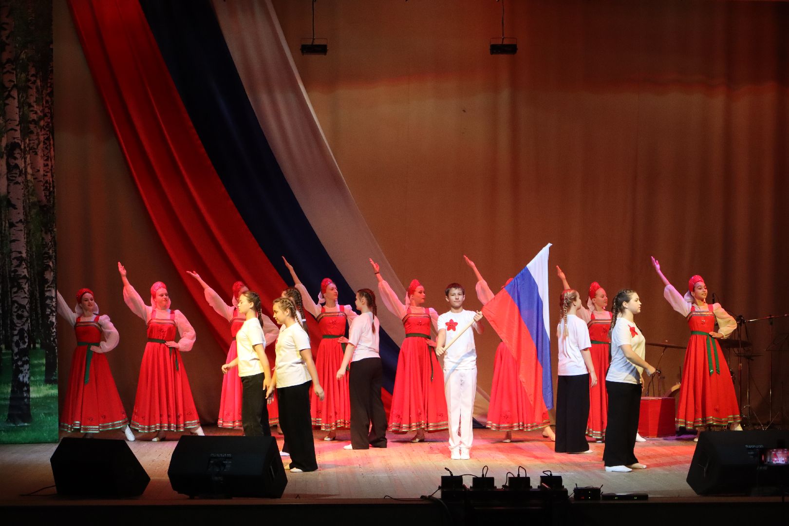 серебряные пруды, центральный дом культуры, день сотрудника органов внутренних дел,