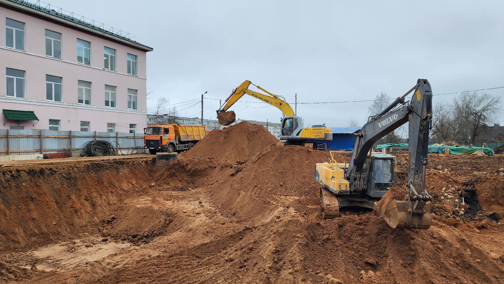 истра, строительство, строительство пристройки, школа,