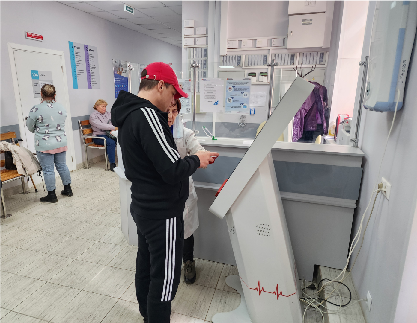 чехов, чеховская больница, поликлиники, главный врач андрей попов, горячая линия главврача, обращения пациентов, отдел качества, запись к врачам, вызов врача на дом, вакцинация, жалобы и проблемы, предложения, отзывы, терминалы, личный прием главврача, телефон 122, минздрав мо,