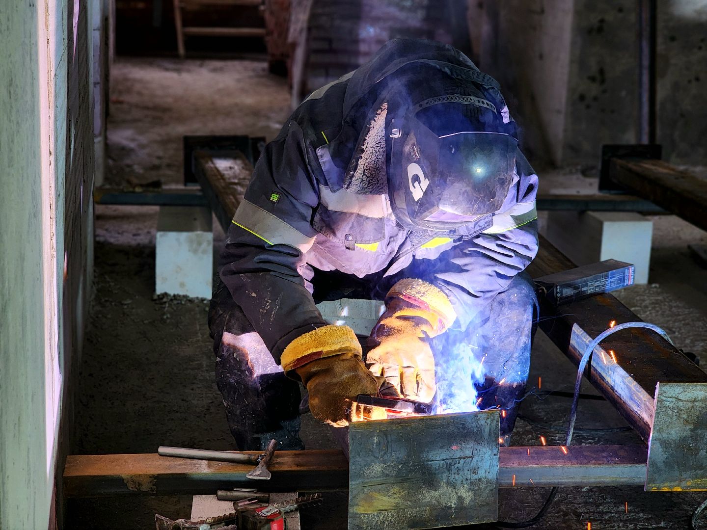 строительство, дошкольное отделение, детский  сад, работы на фасаде,