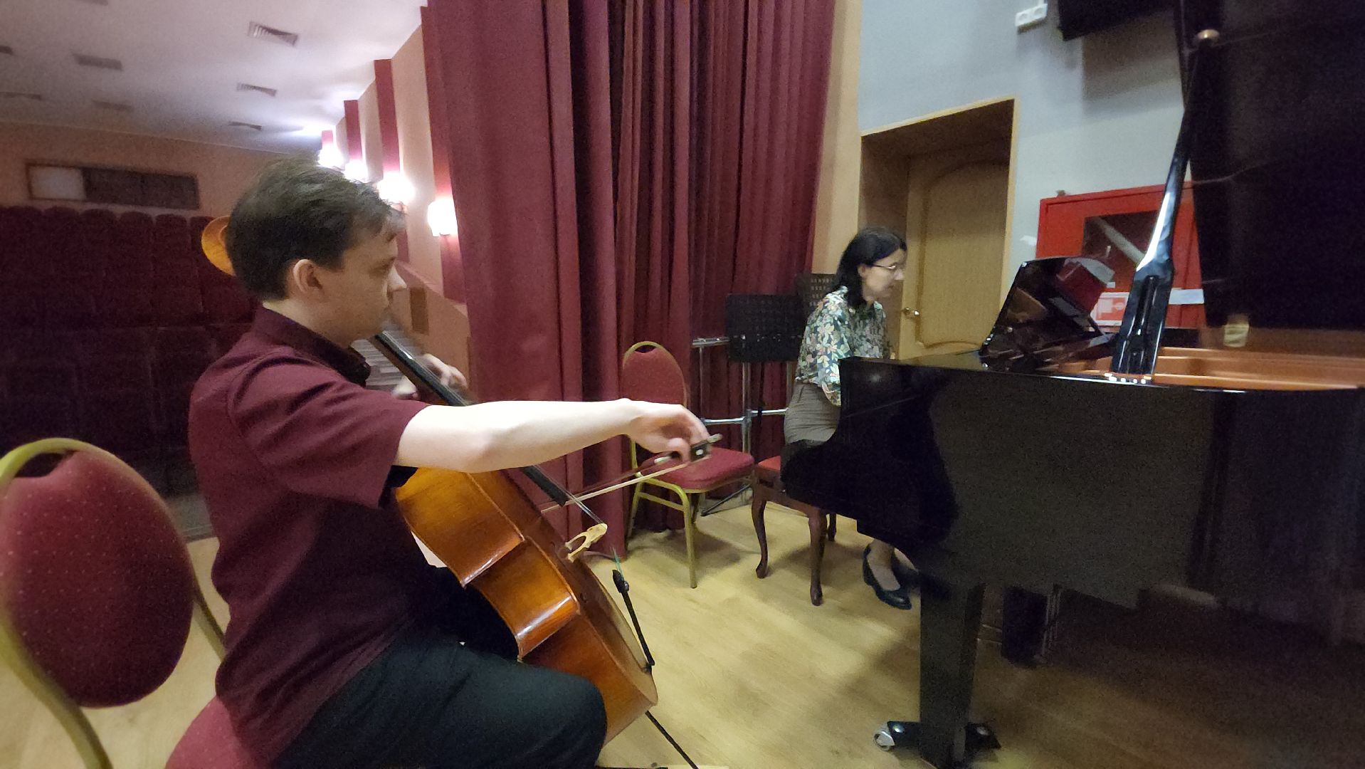 Музыка, Лобня,Московский областной открытый фестиваль конкурс Общественная филармония играют преподаватели