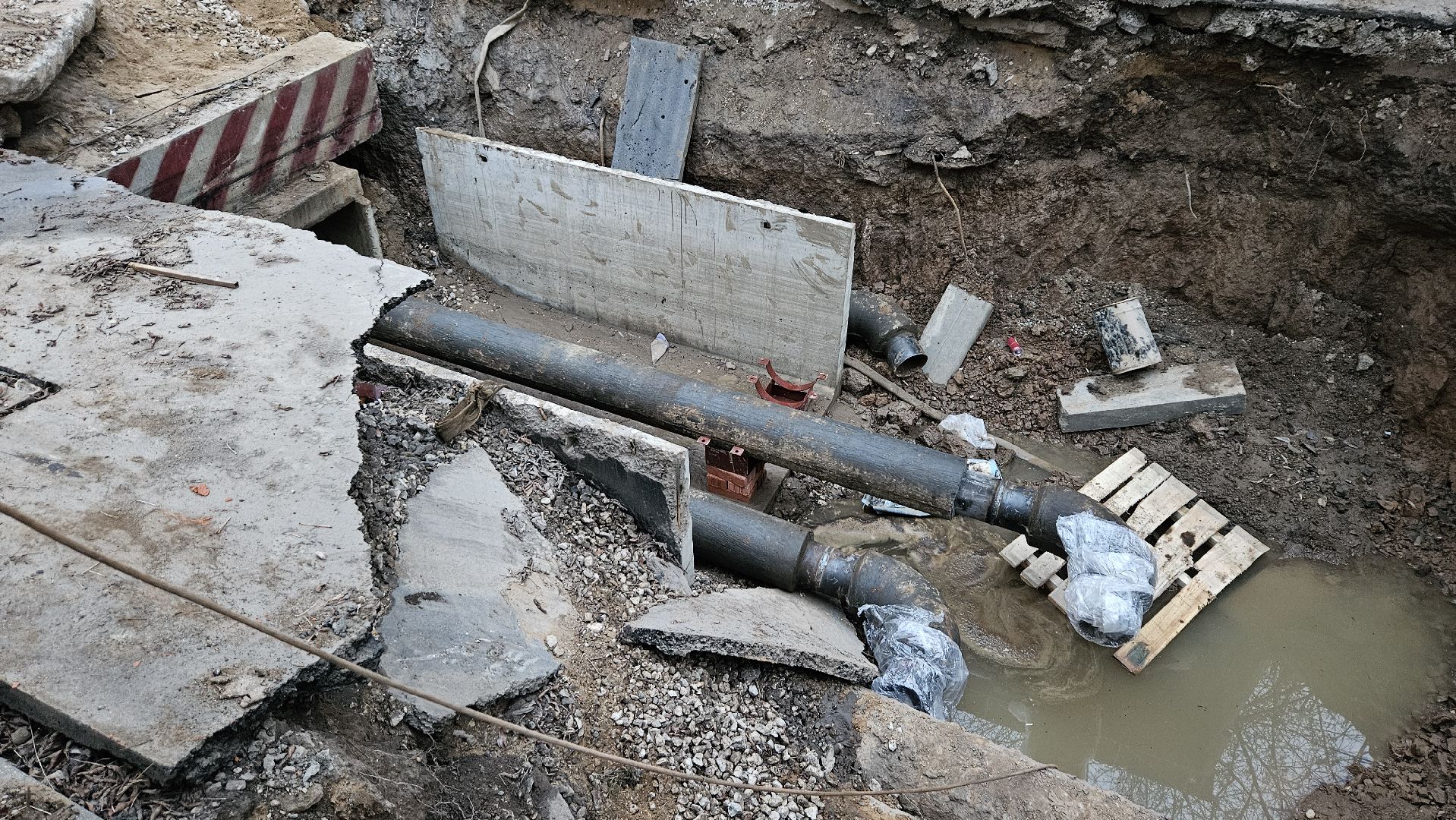 долгопрудный, молодежная улица, ливневая канализация, теплосеть, ремонт, инженерные коммуникации,