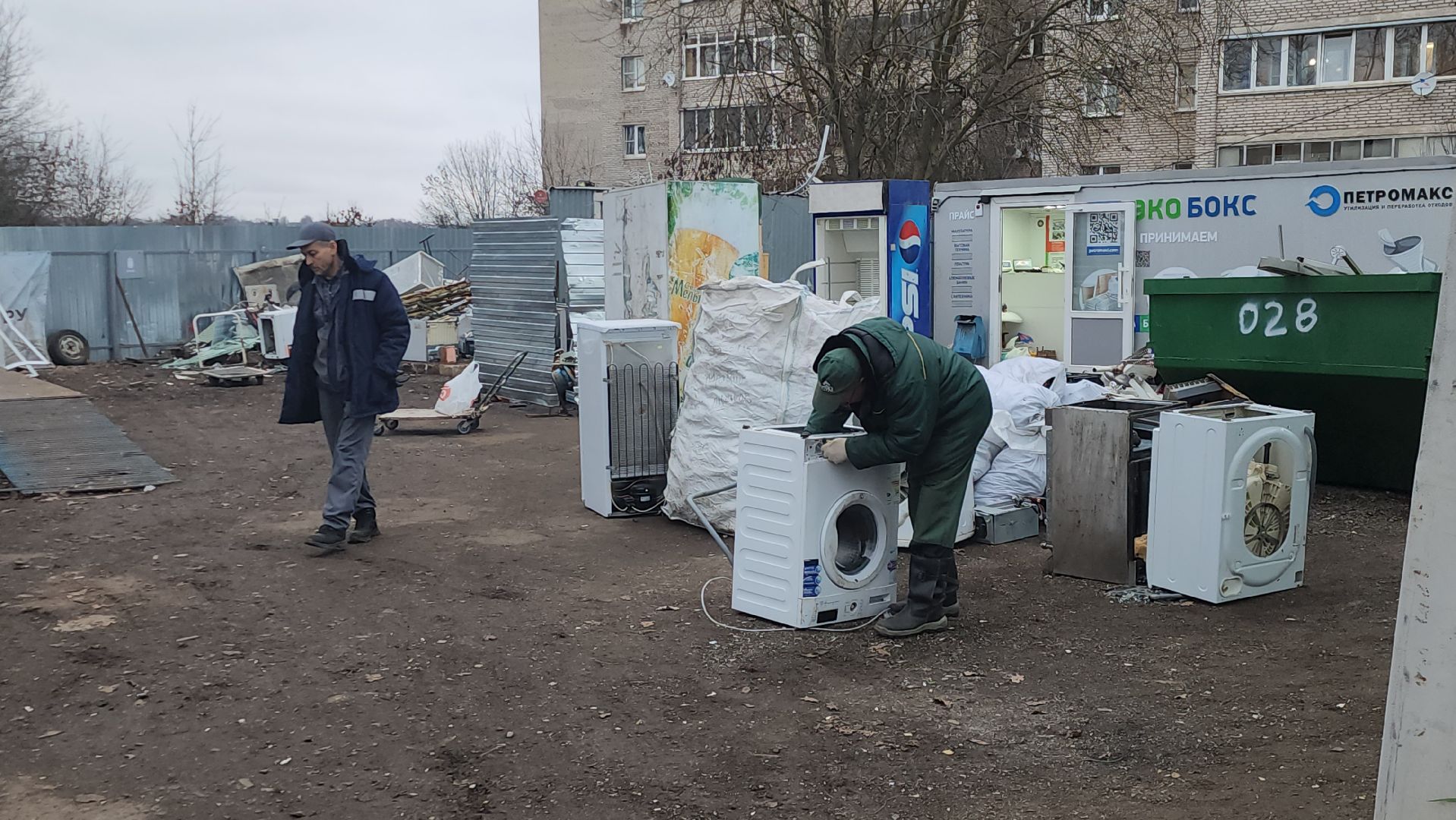 Истра, Лом, Мегабак,