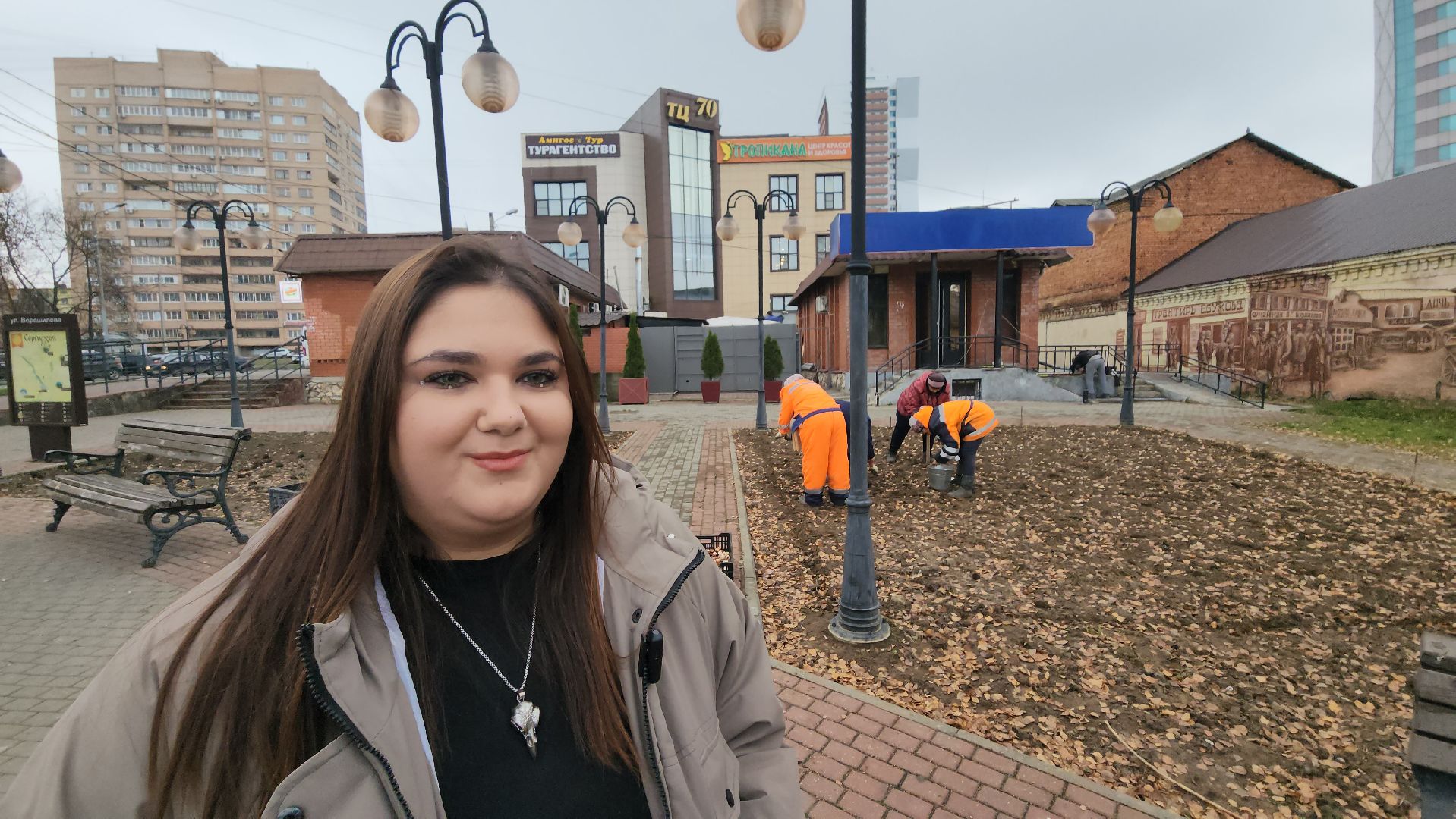 серпухов, тюльпаны в серпухове, городские клумбы в серпухове, комбинат благоустройства, сенная площадь в серпухове,