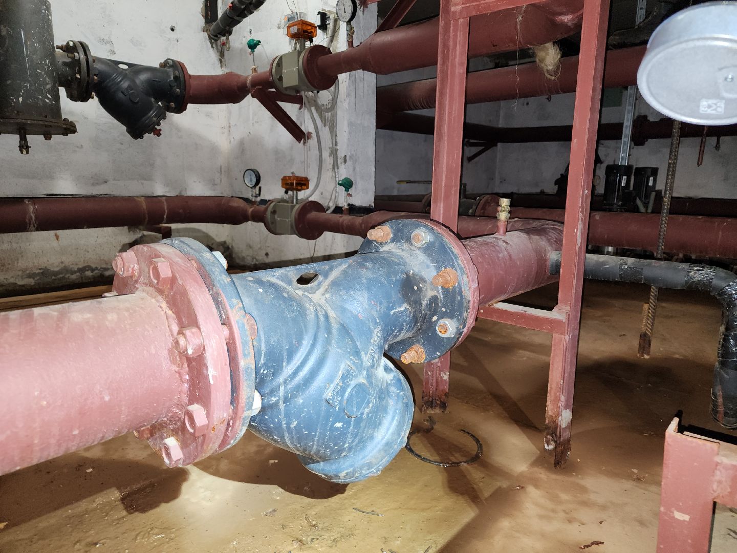 сергиев посад, сергиево-посадский городской округ, жкх, ук посадское обслуживание домов, управляющая компания, ремонт тепловых сетей, ремонт труб отопления,