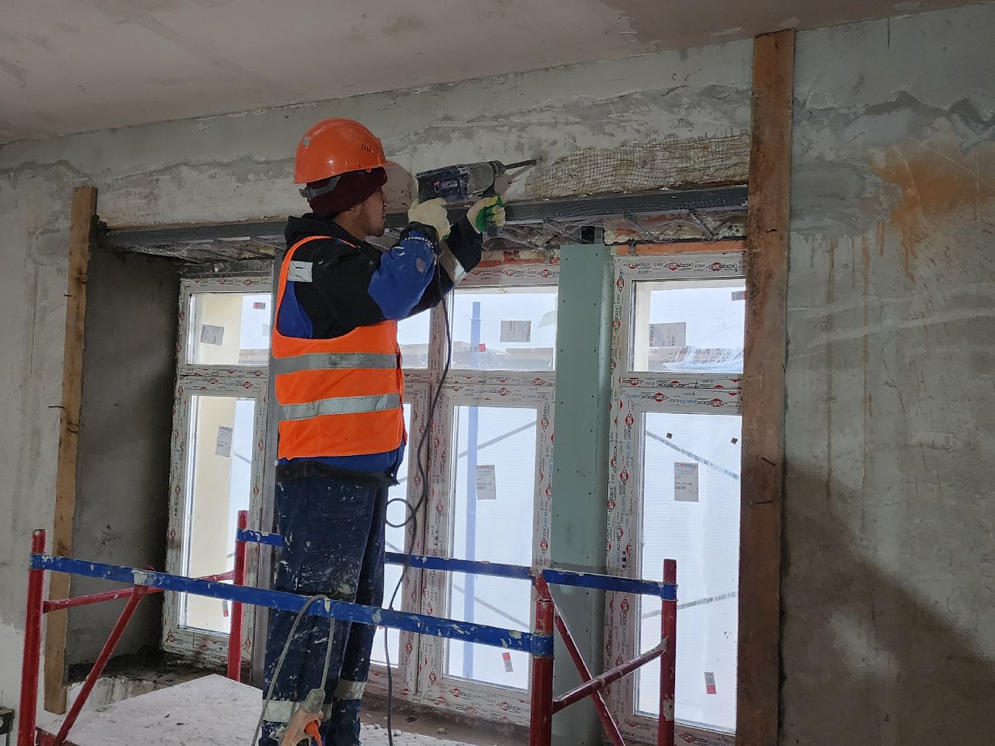 чехов, улица монтажная 8, дошкольное отделение, детский сад, гимназия 2, капитальный ремонт, реконструкция, обновление, капремонт здания, внутренняя отделка помещений, перекрытия, инженерные сети, кровля, фасад, утепление, гидроизоляция, бассейн, замена окон и дверей,госпрограмма московской области,электропроводка, индивидуальный тепловой пункт,