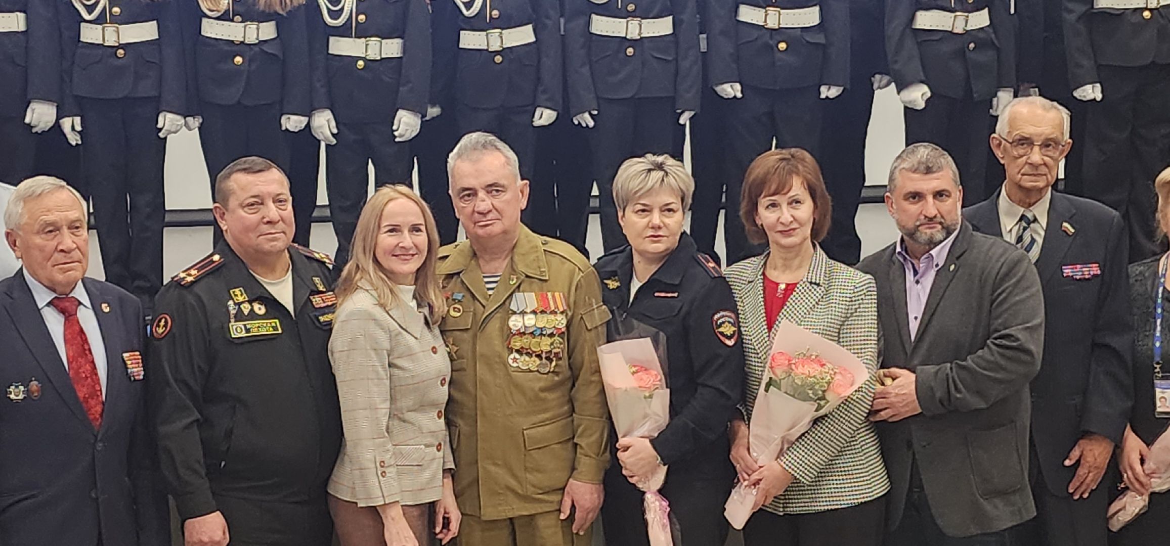 долгопрудный, 11 школа, новый корпус, кадеты, боевое братство, кинологи, волонтерство, день сотрудника МВД,