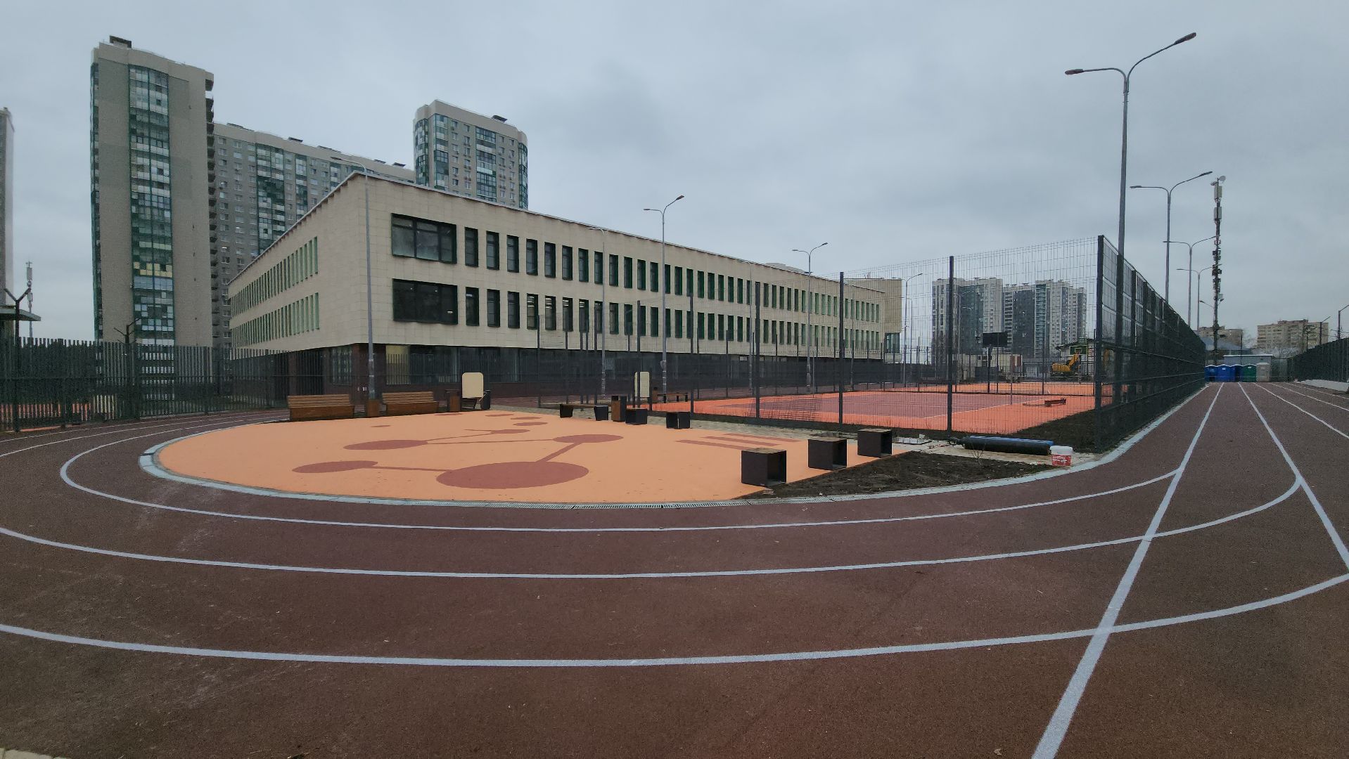 строиетльство школы, красногорск, изумрудные холмы,