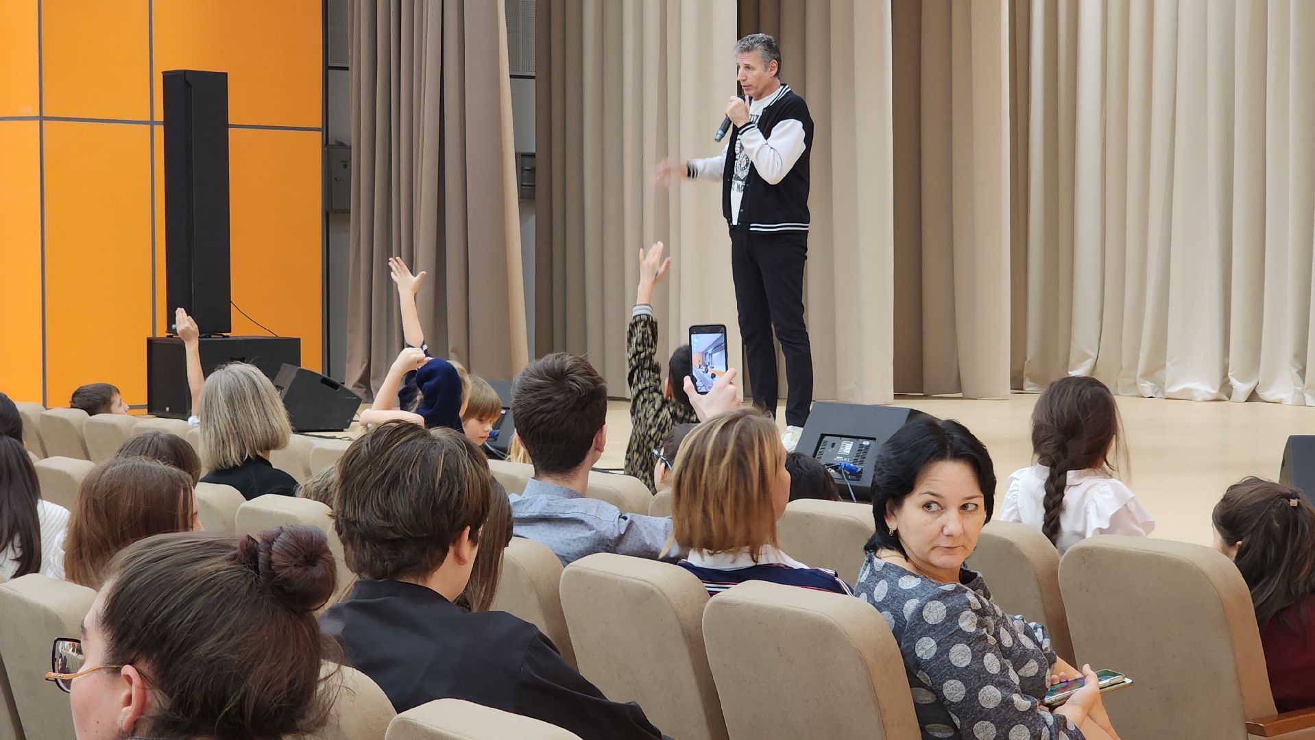 Общество , Культура , Интересные люди Подмосковья ,