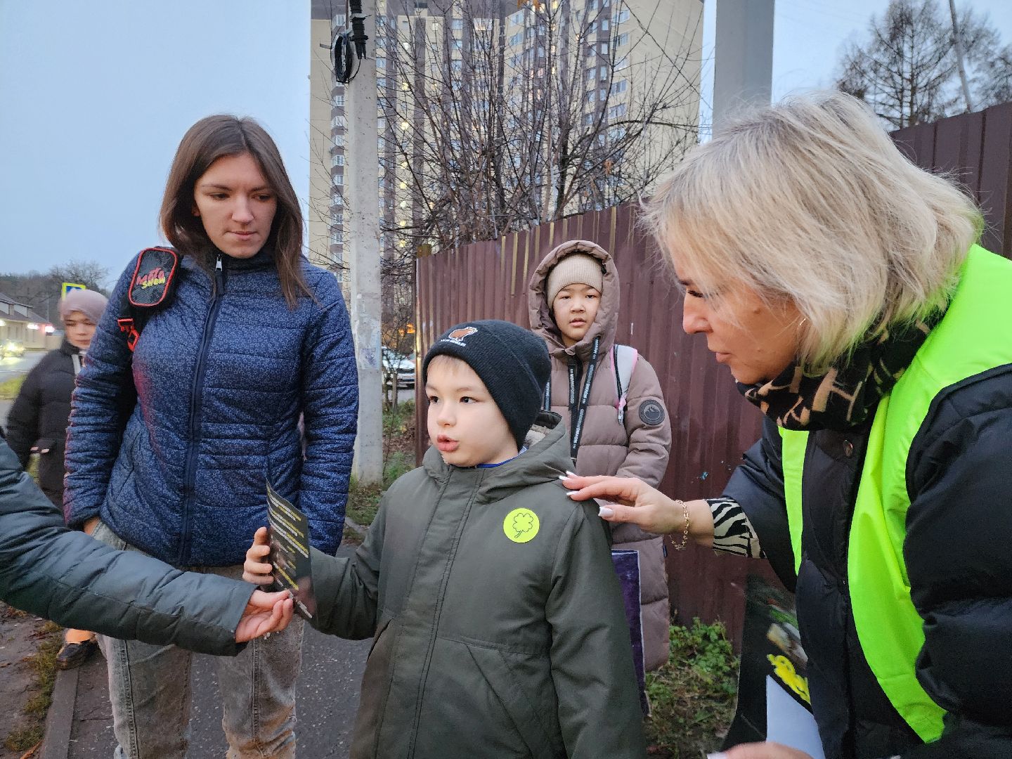 ногинск, жители, акция, школа, дети, пдд, засветись,