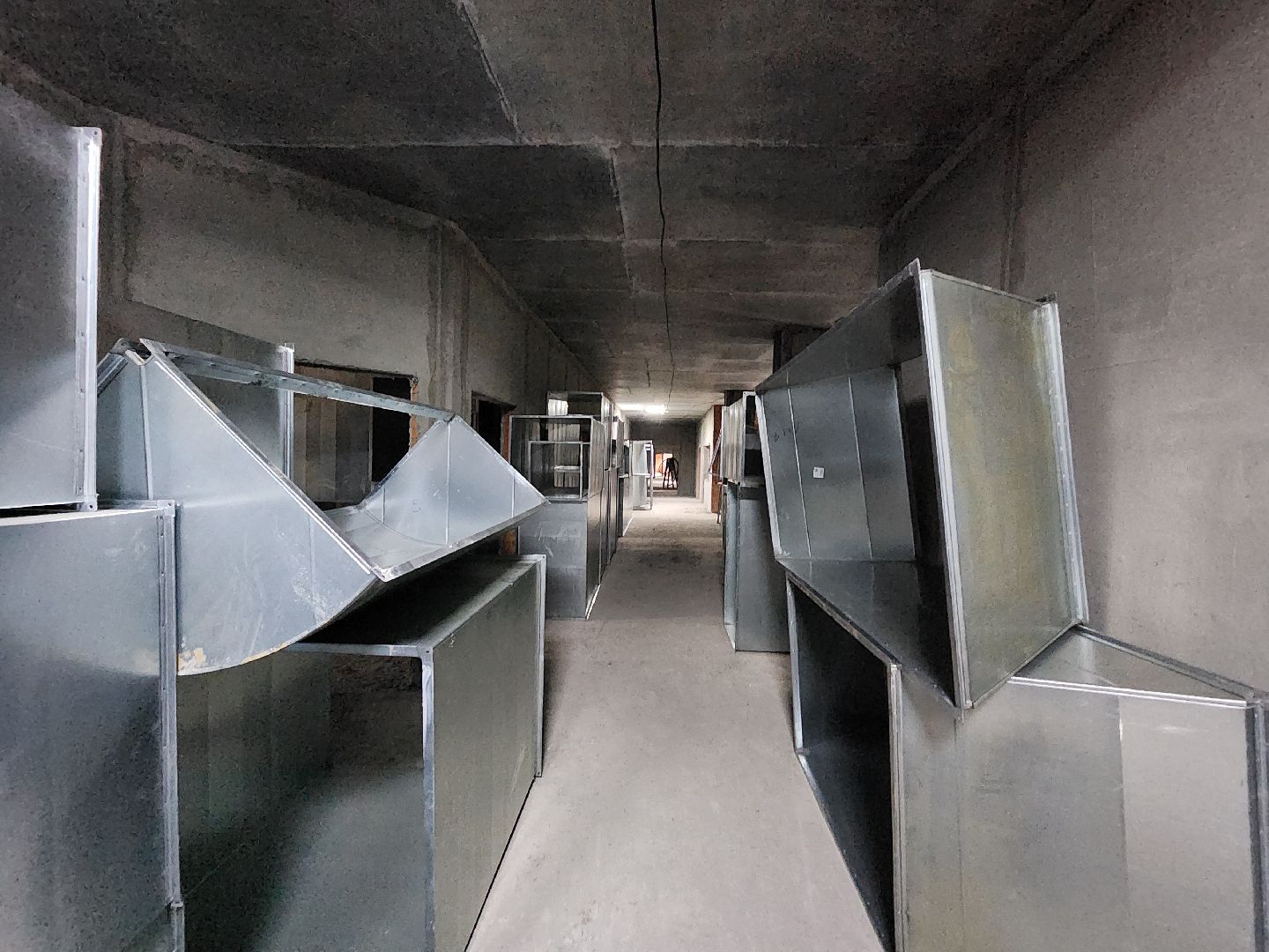 чехов, поселок мещерское, психиатрическая больница, новый лечебный корпус, строительство, реконструкция, монтаж металлоконструкций, пожарная лестница, воздуховоды, система вентиляции, инженерные сети, внутренняя отделка помещений, каменная кладка, перегородки, сварочные работы, нацпроект здравоохранение, госпрограмма московской области,