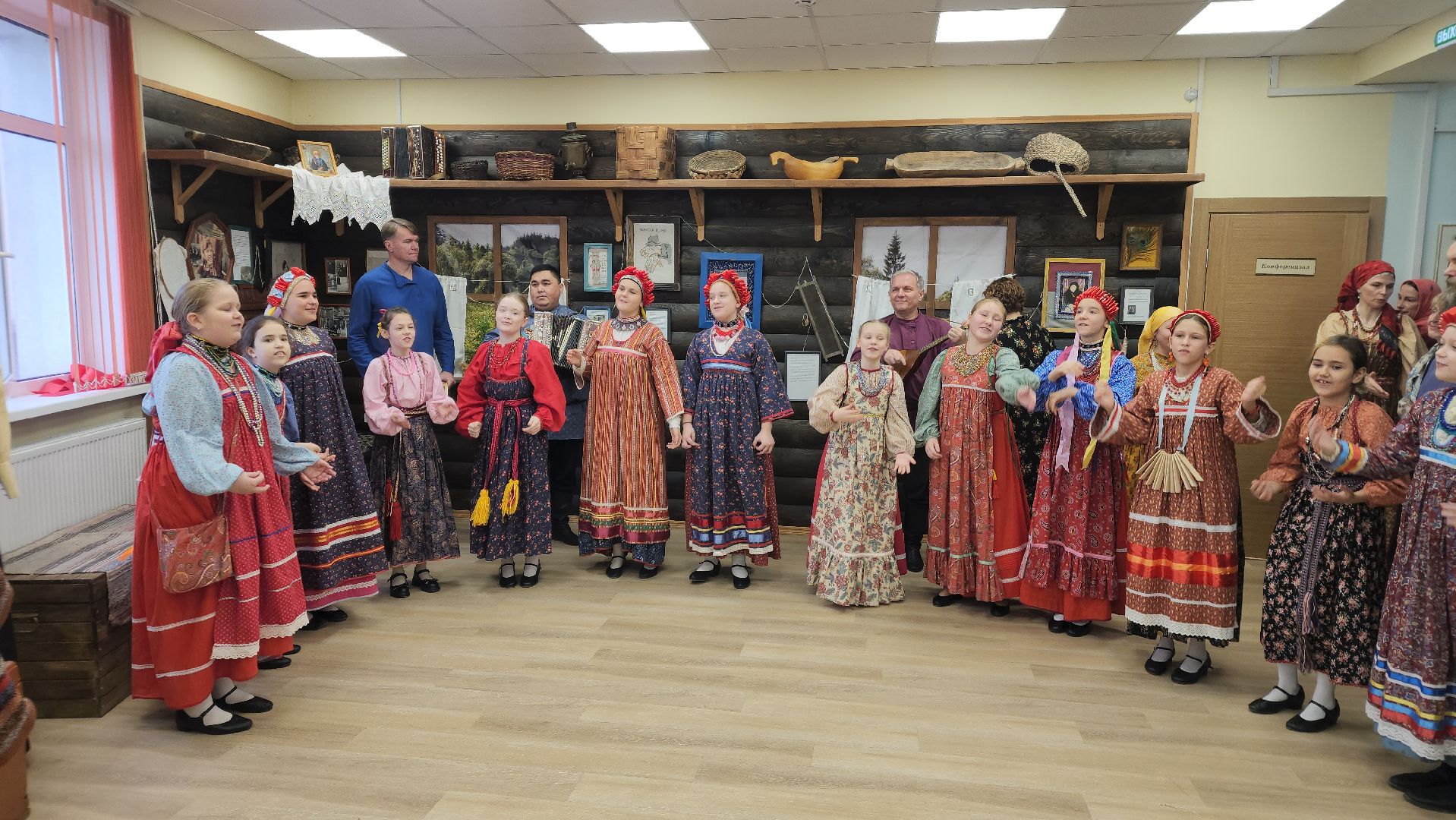 Подольск , Центр Истоки , Дк Октябрь , Филиал на Февральской,