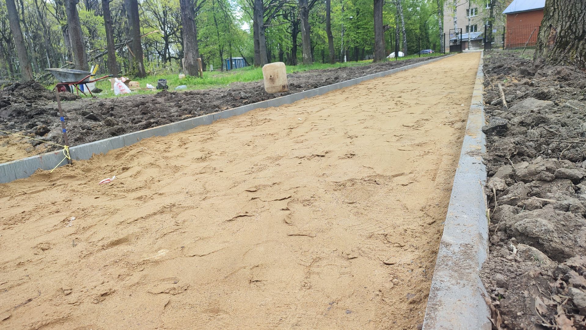 Кашира, Ожерелье, парк, дубовая роща, дорожки, благоустройство