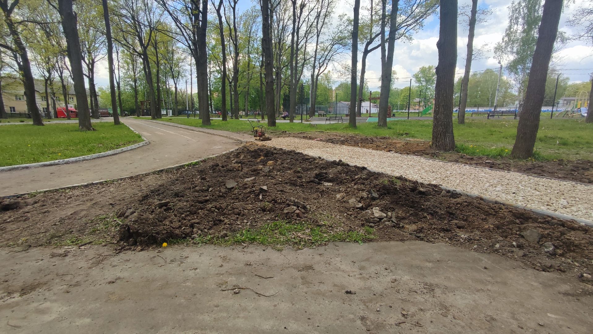 Кашира, Ожерелье, парк, дубовая роща, дорожки, благоустройство