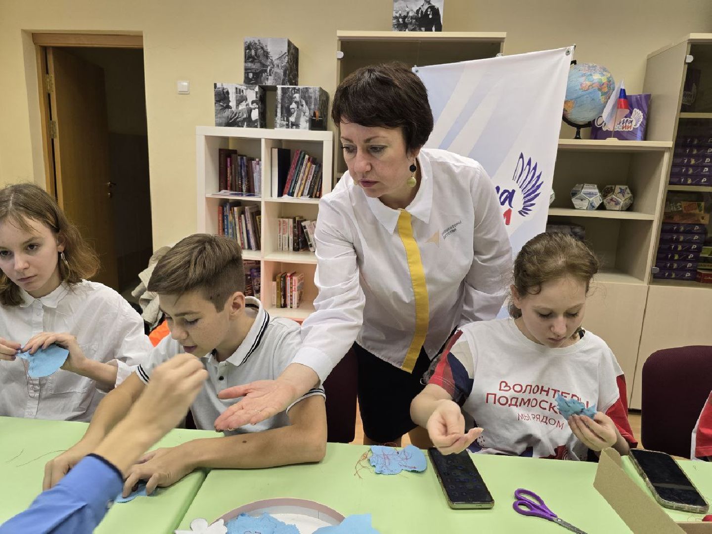 можайск, можайский муниципальный округ, подмосковье, центр детских инициатив , школа Гармония, школьники, ангелы победы, теплый плед,добрые инициативы ,