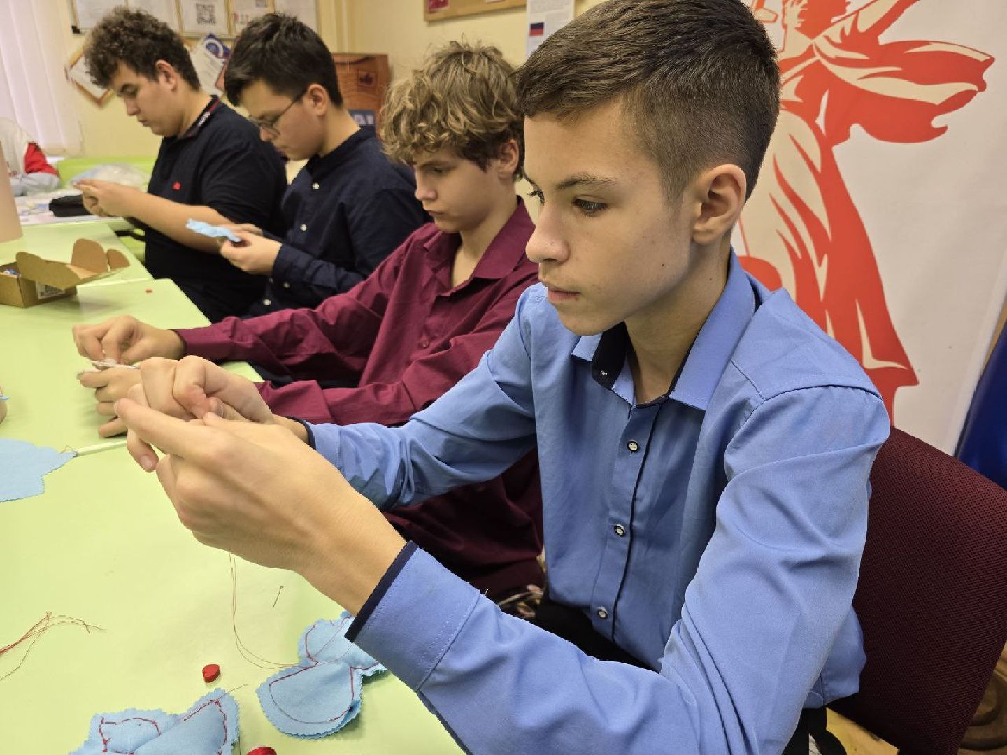 можайск, можайский муниципальный округ, подмосковье, центр детских инициатив , школа Гармония, школьники, ангелы победы, теплый плед,добрые инициативы ,