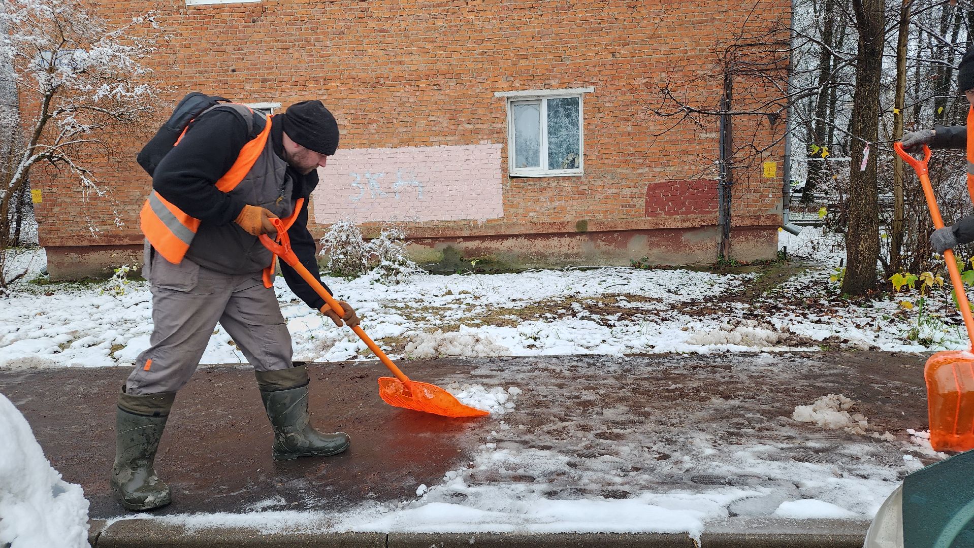волоколамск, первый снег, жкх,