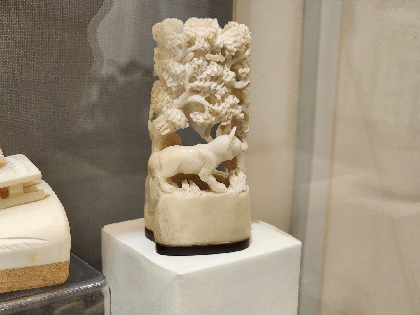 сергиев посад, сергиево-посадский городской округ, хотьково, музей-заповедник абрамцево, выставка, графика,ступинский музей,мир животных, мир животных в мире искусства, отдел художественных ремесел,