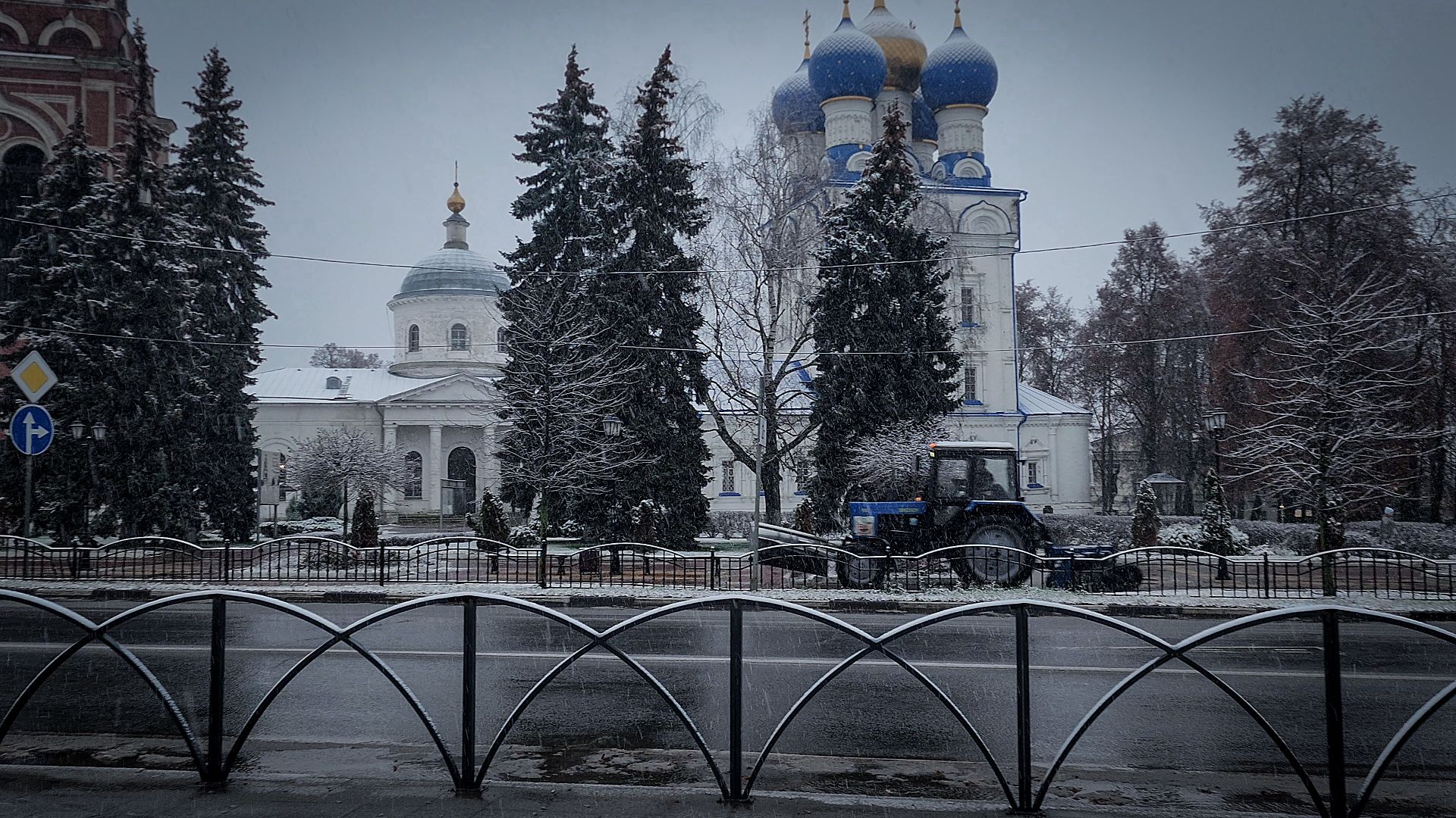 бронницы, уборка снега в бронницах, устранение последствий снегопада,