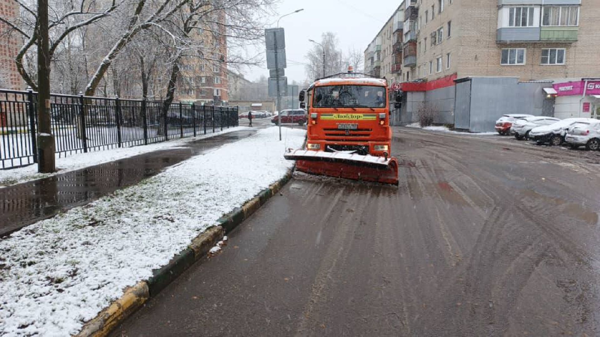 люберцы, первый снег, расчистка снега,