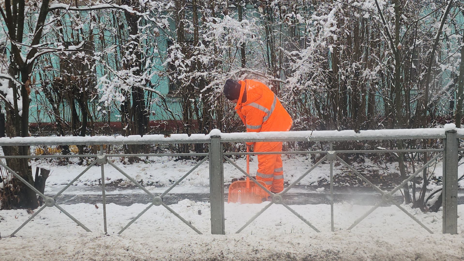 Истра , Снег, Уборка,
