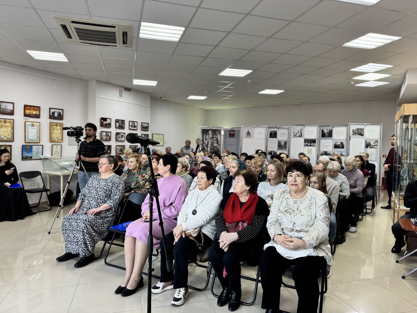 шаховская, выставка, святитель тихон,