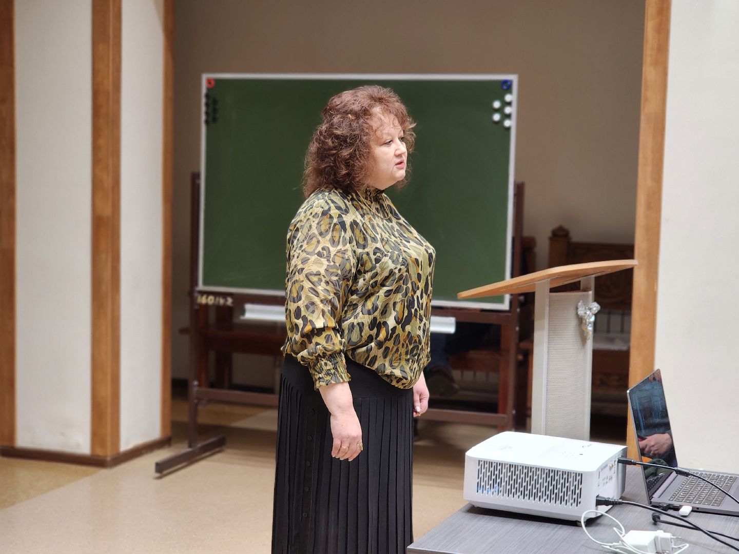 сергиев посад, сергиево-посадский городской округ, хотьково, абрамцево, абрамцевский колледж, ахпк, абрамцево-кудринская резьба, живопись, художественно-промышленный колледж, университет строганова, резьба по дереву, резьба по кости,