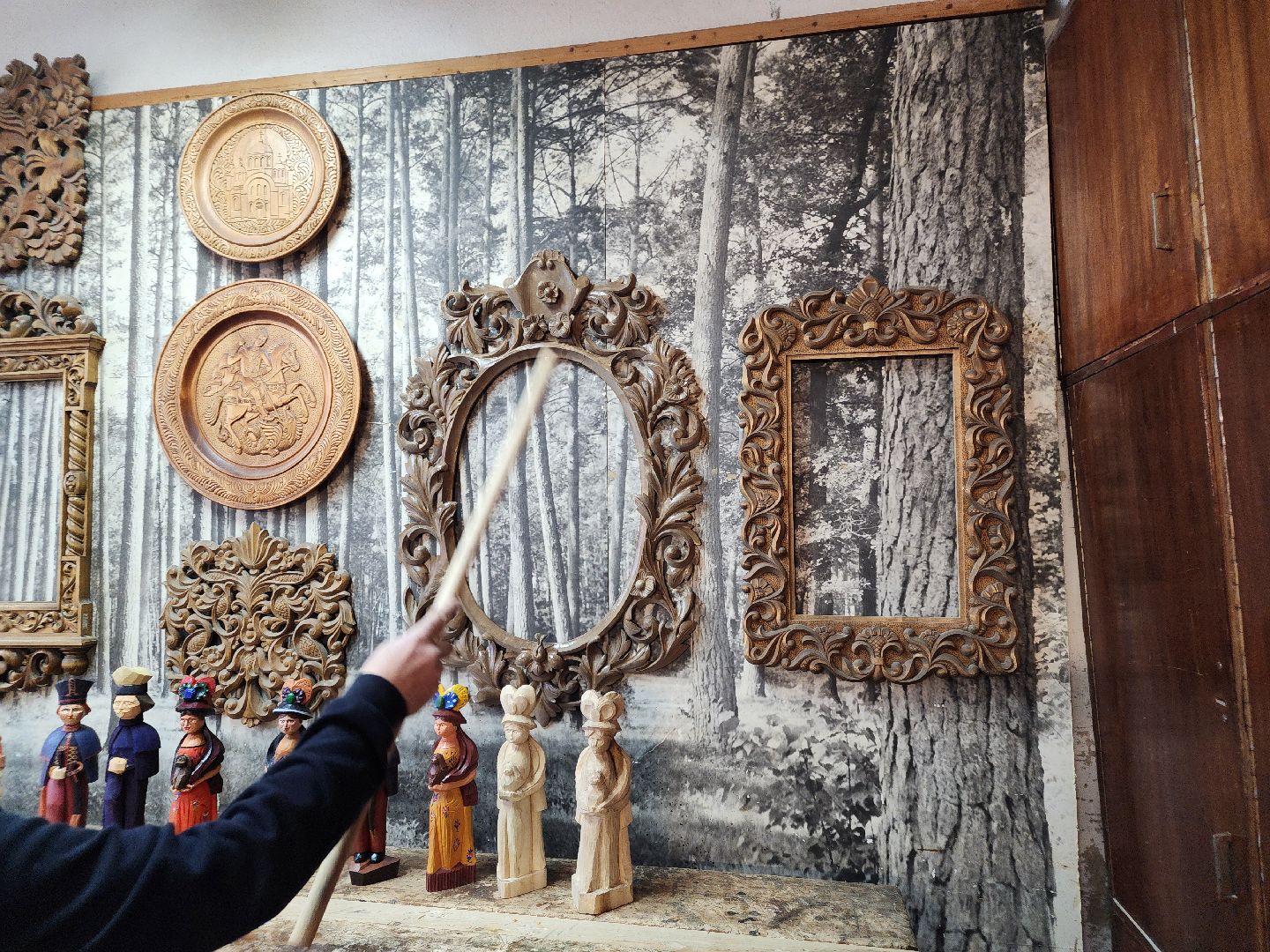 сергиев посад, сергиево-посадский городской округ, хотьково, абрамцево, абрамцевский колледж, ахпк, абрамцево-кудринская резьба, живопись, художественно-промышленный колледж, университет строганова, резьба по дереву, резьба по кости,