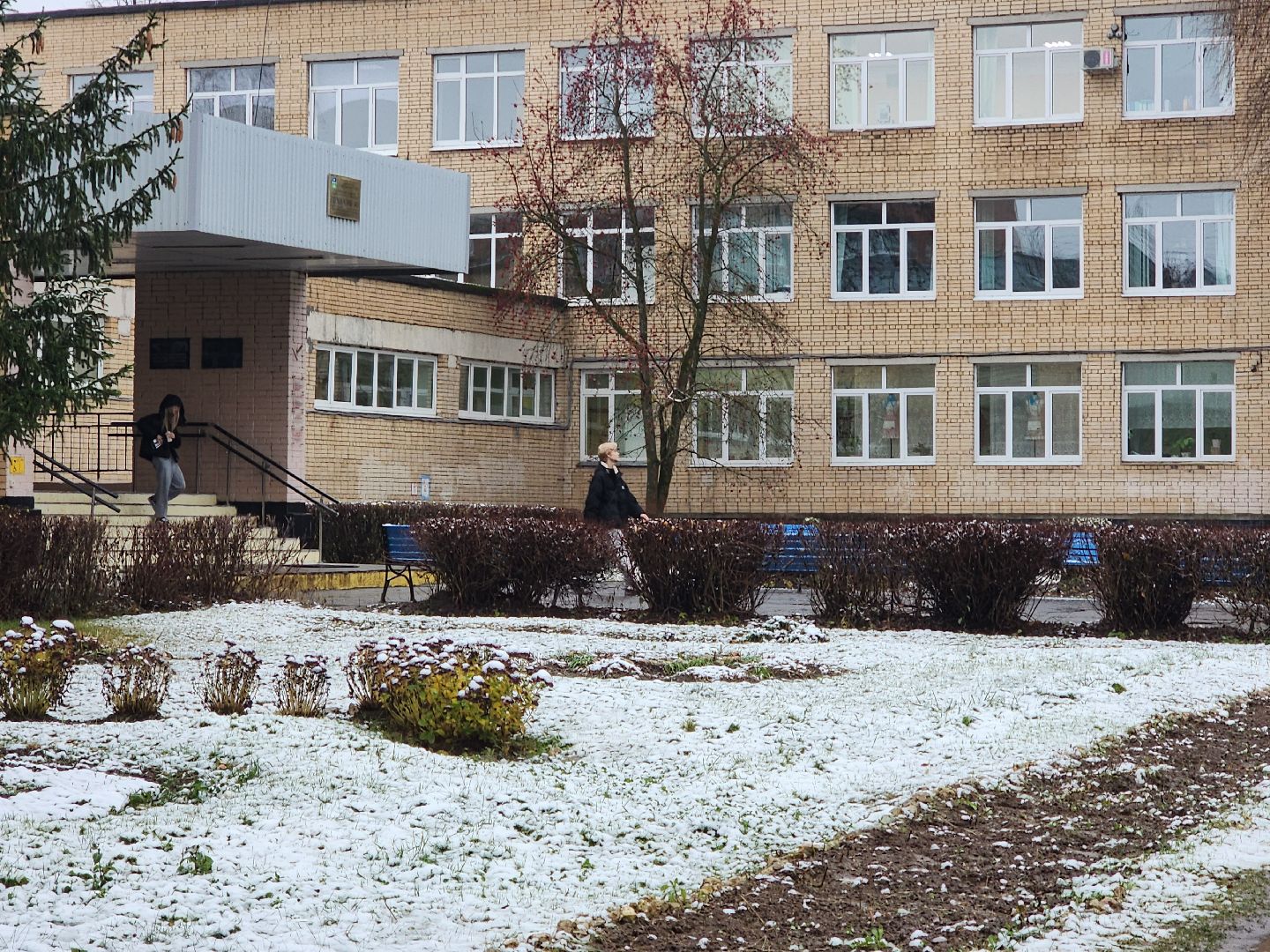 чехов, улица чехова 8а, гимназия 2, пристройка, строительство, реконструкция, котлован, земляные работы, стройгородок, фундамент, опалубка, госпрограмма московской области,губернатор подмосковья,подъездные пути, основа для фундамента, инженерные сети,