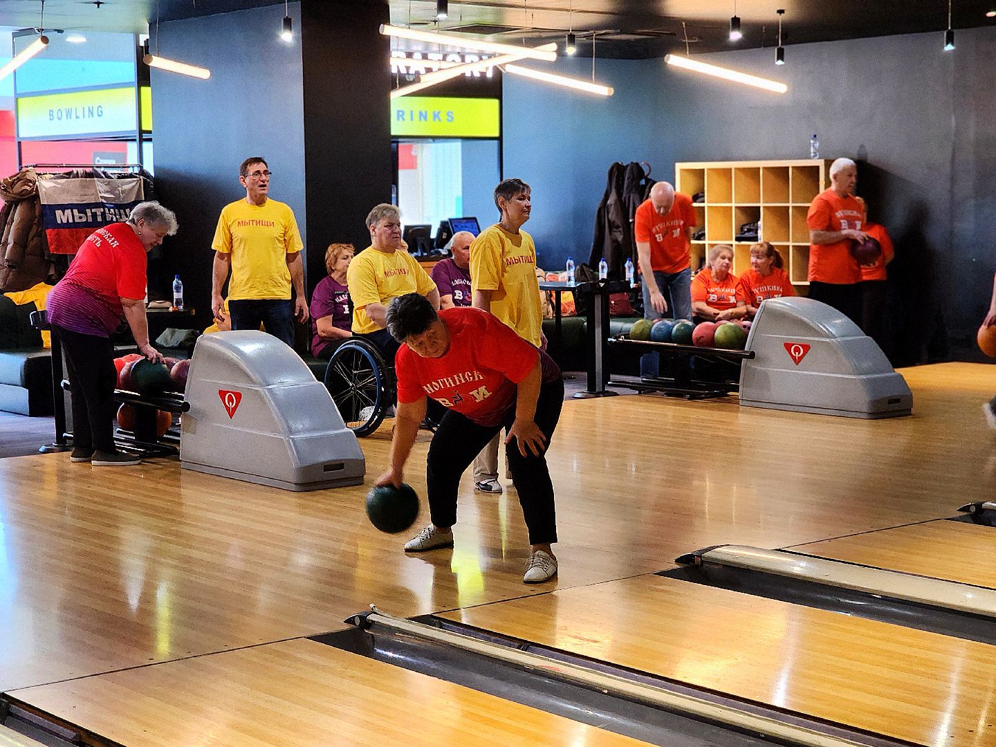 боулинг, соревнования инвалидов, овз, ваи, чемпионат,
