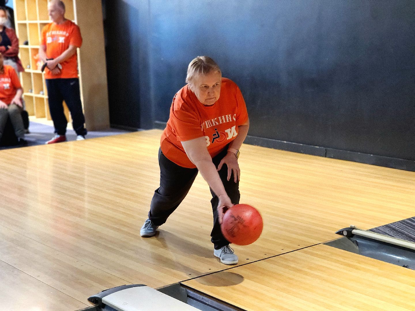 боулинг, соревнования инвалидов, овз, ваи, чемпионат,