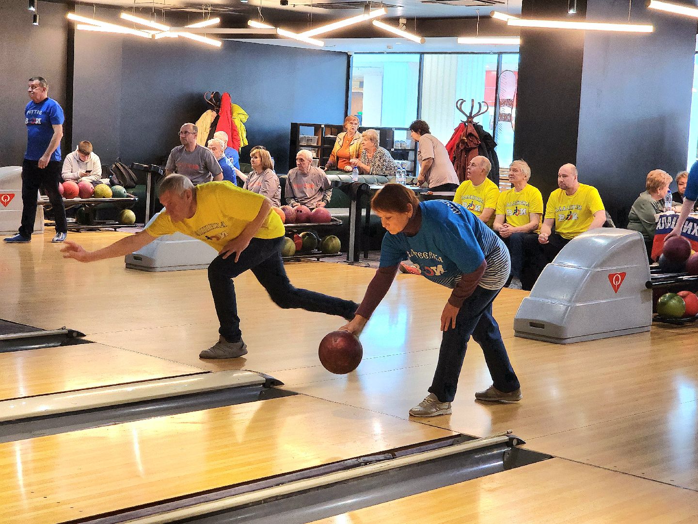 боулинг, соревнования инвалидов, овз, ваи, чемпионат,