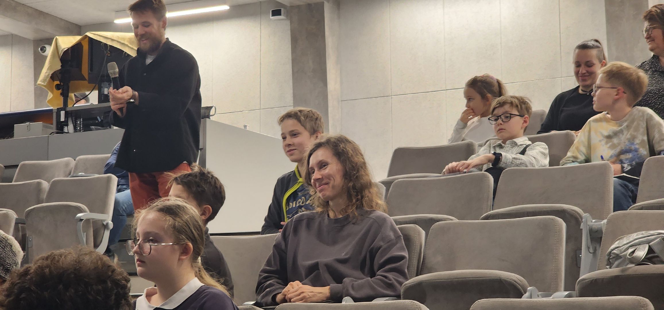 долгопрудный, технопарк, физтех-лицей, научный лекториум Капицы, Сергей Язев, астрономия, уникальность солнечной системы,