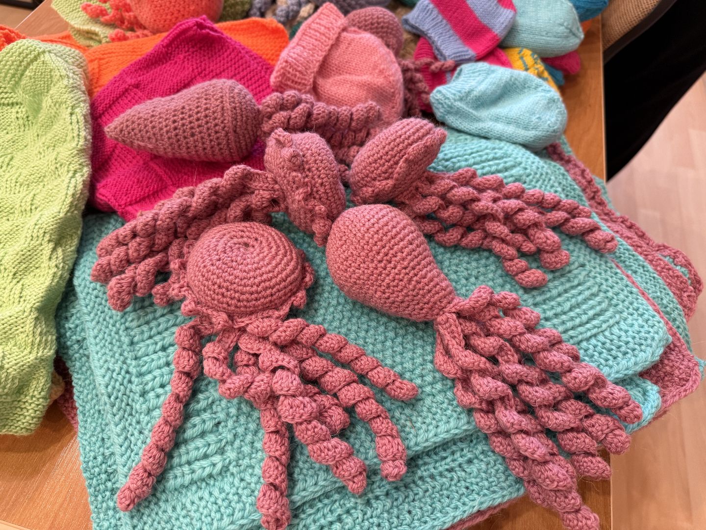 Люберцы , Моцомд, день недоношенных детей, Вязаные вещи, Единая россия,