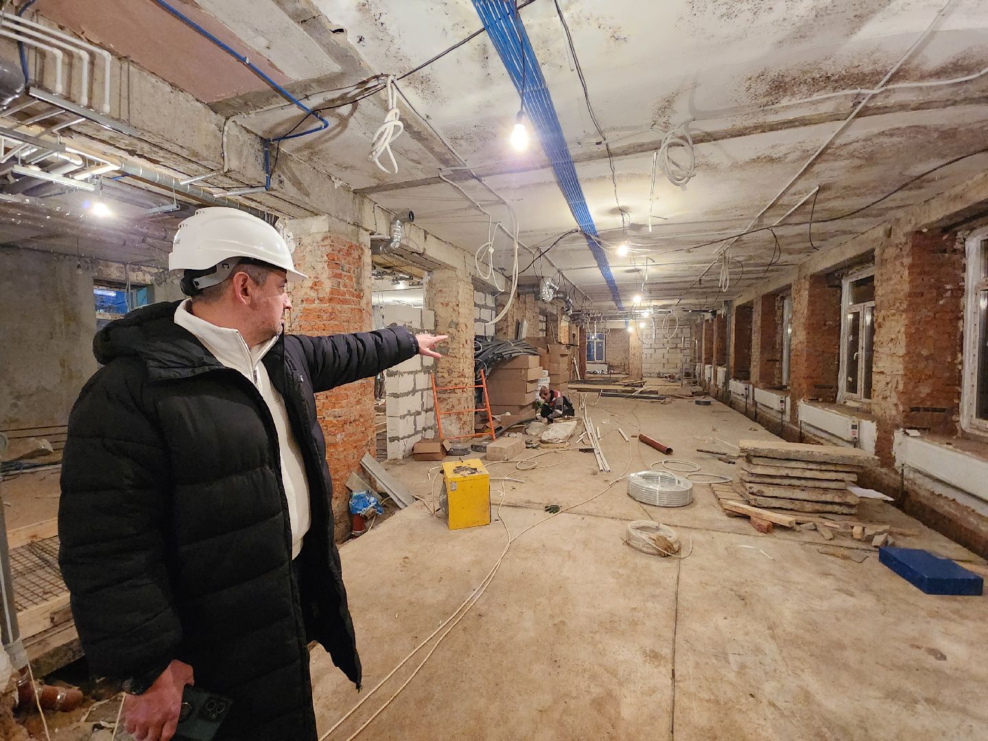 чехов, улица ильича 34а, дошкольное отделение, лицей 4, детский сад, капитальный ремонт, реконструкция, капремонт здания, внутренняя отделка помещений, черновая отделка, чистовая отделка, облицовка панелями, прокладка инженерных сетей,  внутренние коммуникации, водоснабжение, канализация, отопление, слаботочные системы, вентиляция, замена кровли, фасадные работы, госпрограмма московской области,