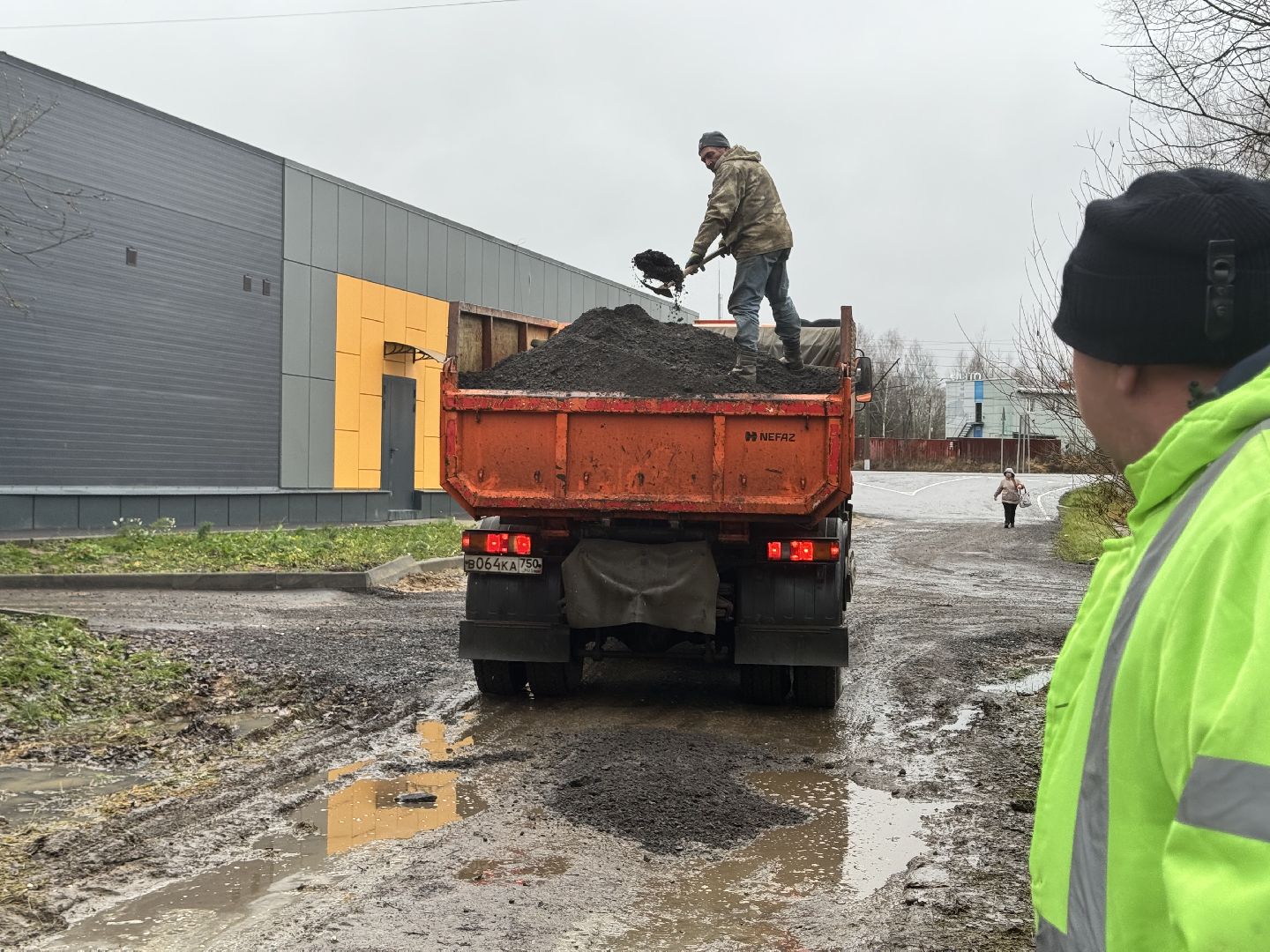 шаховская, ямочный ремонт, коммунальная служба,